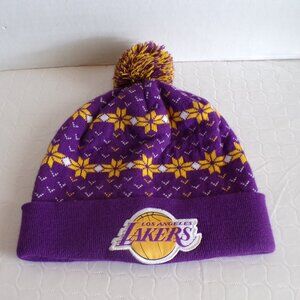 LOS ANGELES LAKERS UNISEX PURPLE/GOLD/WHITE POMPOM BEANIE